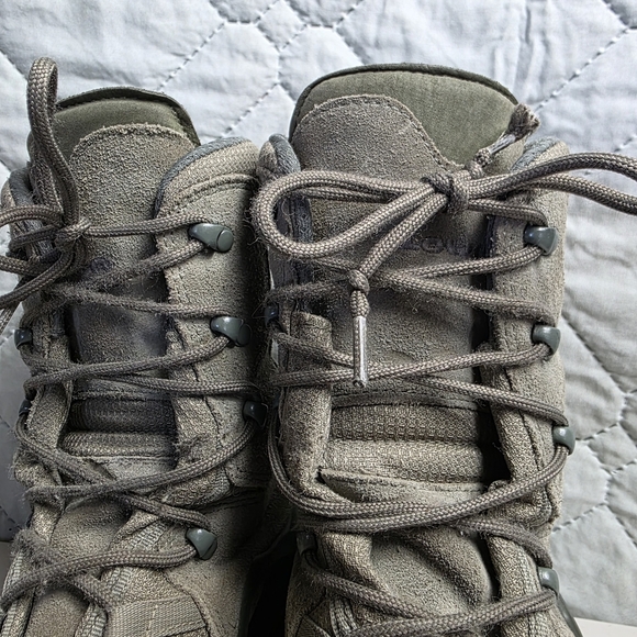 Lowa Zephyr GTX HI TF Men\'s Size 10.5 Tactical Coyote Green Boots
